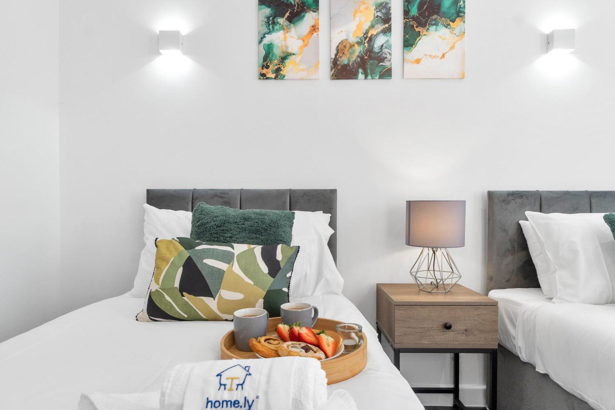 Homely North London Apartments Hendon The Hyde Екстериор снимка